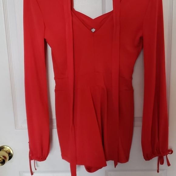 Guess dressy, red, open sleeve romper - Picture 5 of 8